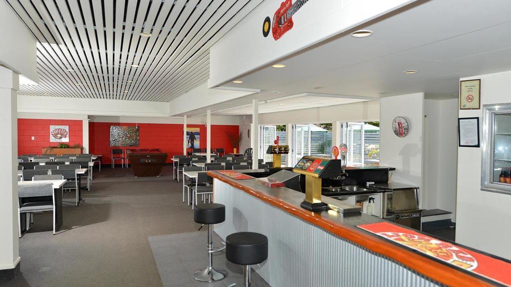 Ninety Mile Beach Holiday Park Waipapakauri Екстер'єр фото